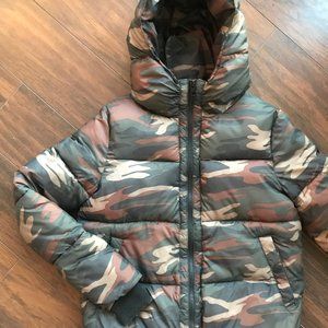 American Eagle Puffer Jacket - Army, Size XS
